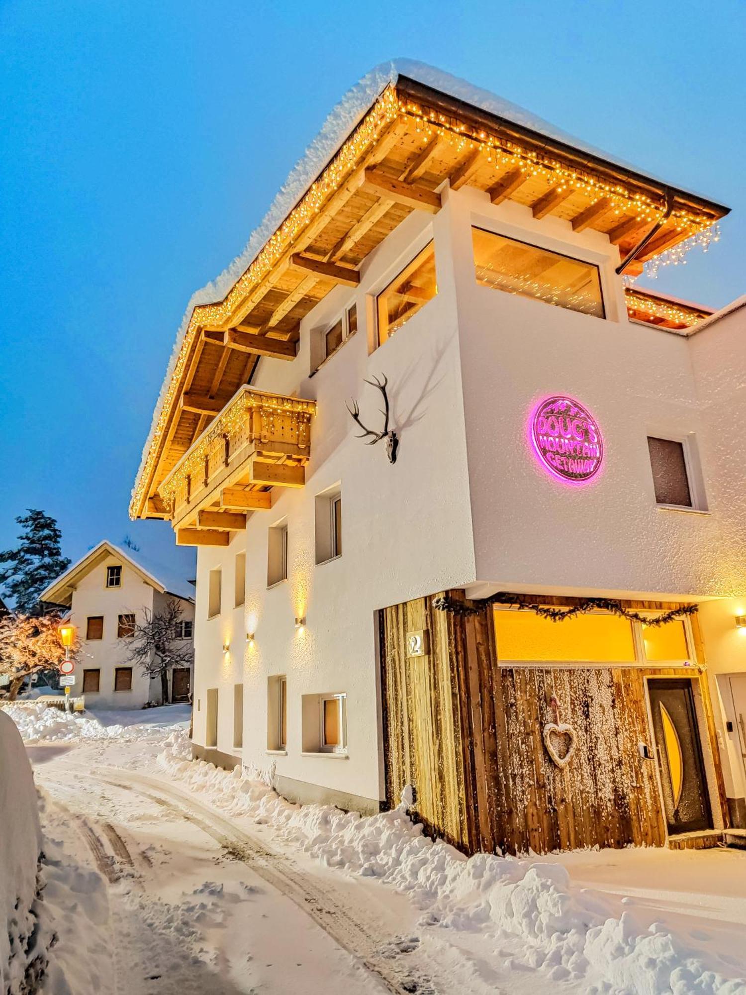 Dmg - 'Large, Luxurious Ground Floor' Apartment Fulpmes Exterior foto