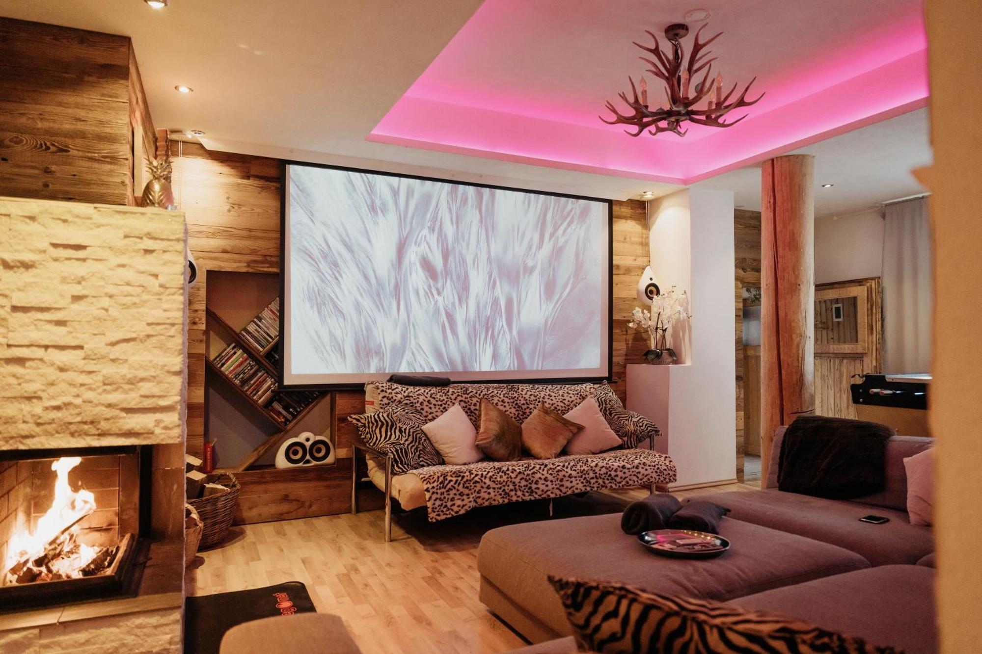 Dmg - 'Large, Luxurious Ground Floor' Apartment Fulpmes Exterior foto