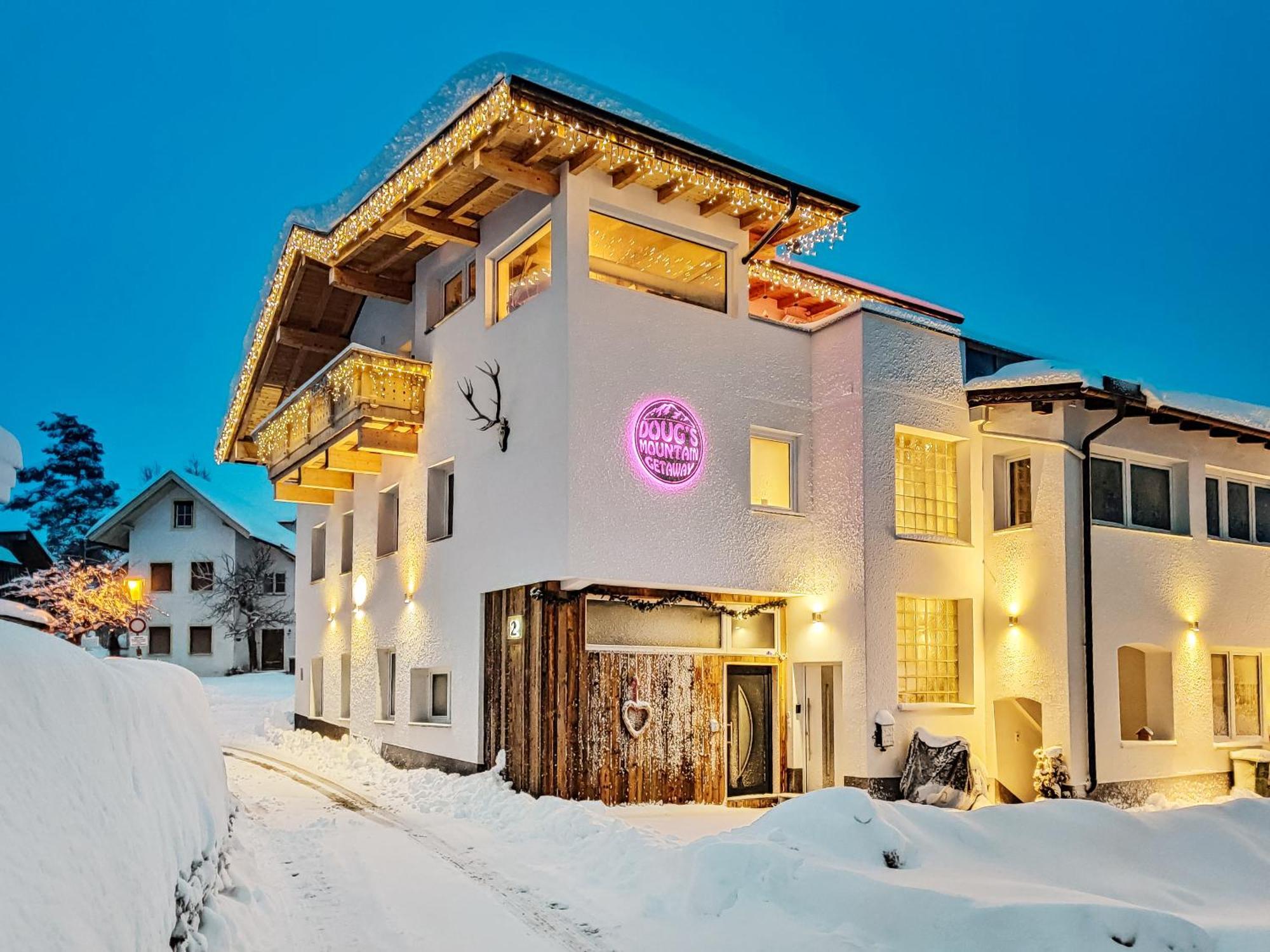 Dmg - 'Large, Luxurious Ground Floor' Apartment Fulpmes Exterior foto